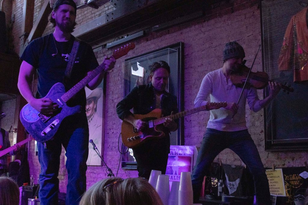 Nudies Band on the Bar