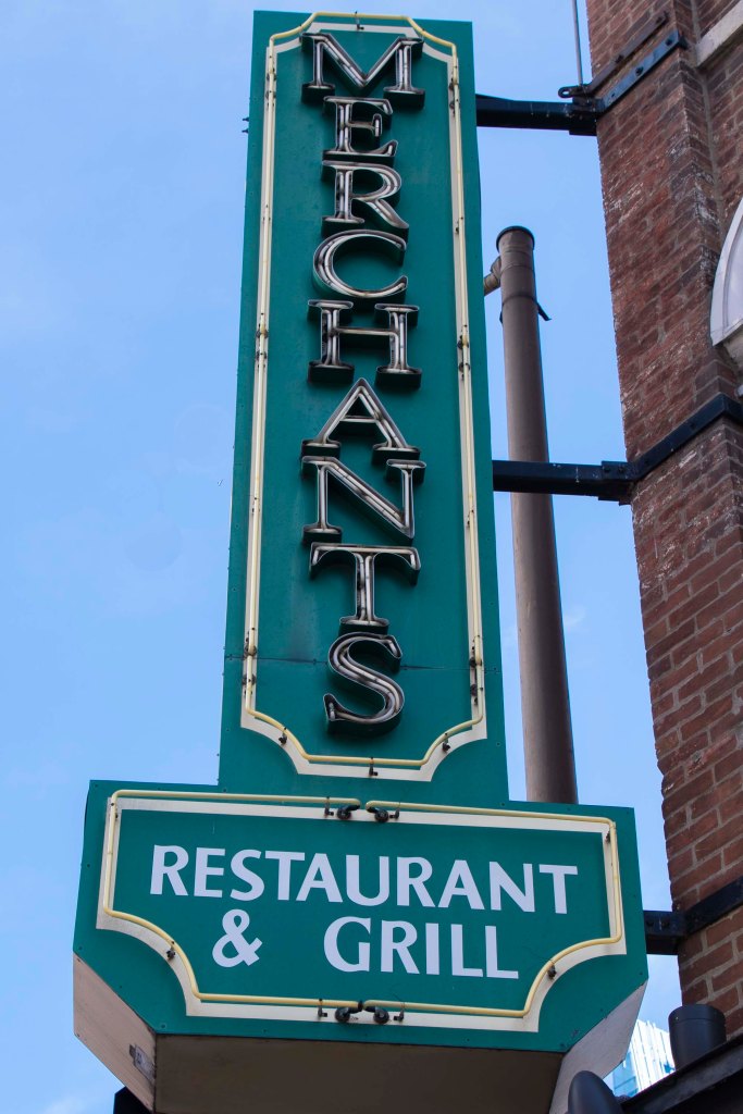 Merchants Restaurant & Grill